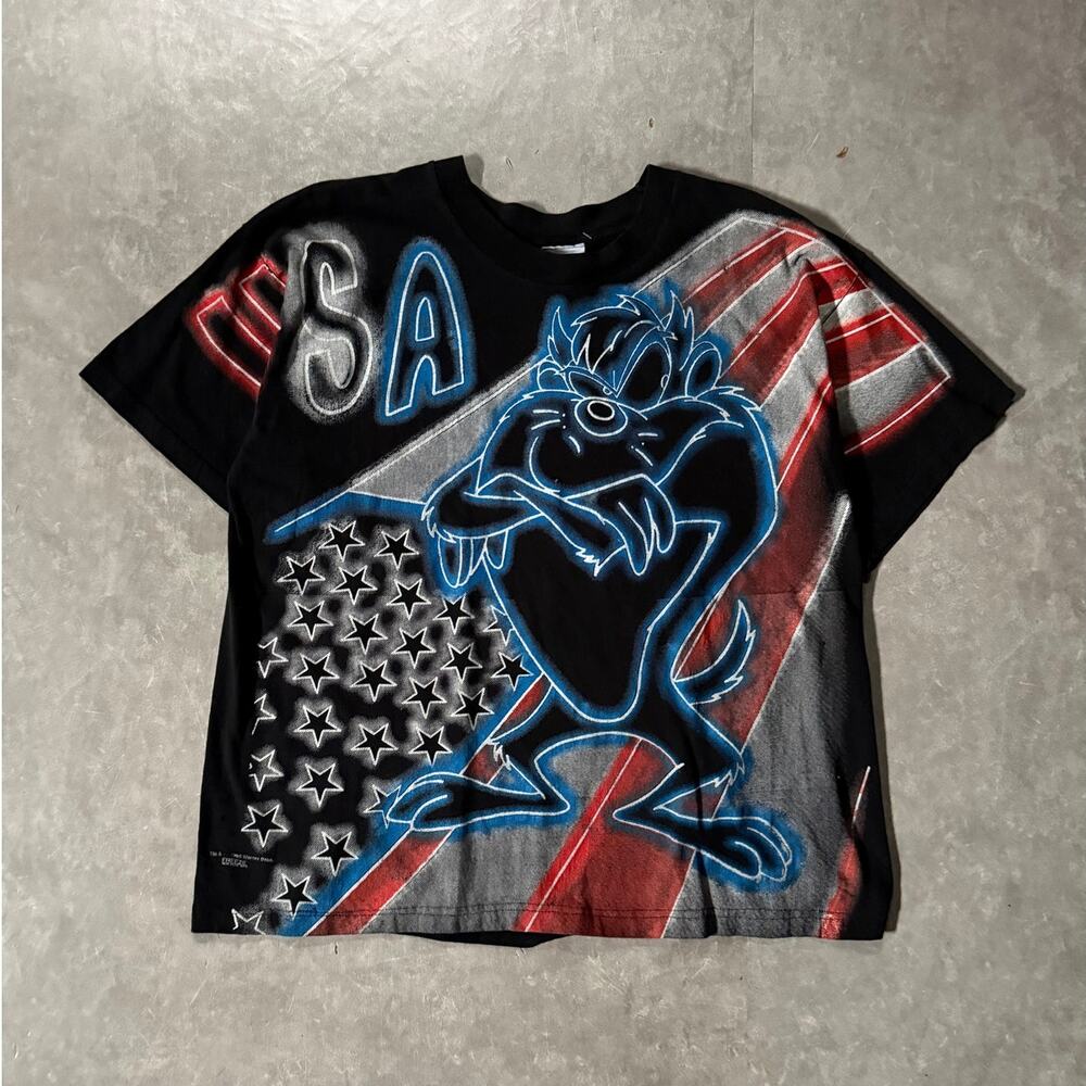 90's Vintage Looney Toons USA Black AOP T-Shirt -L